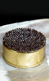 caviar, alimento rico en calorías y sodio